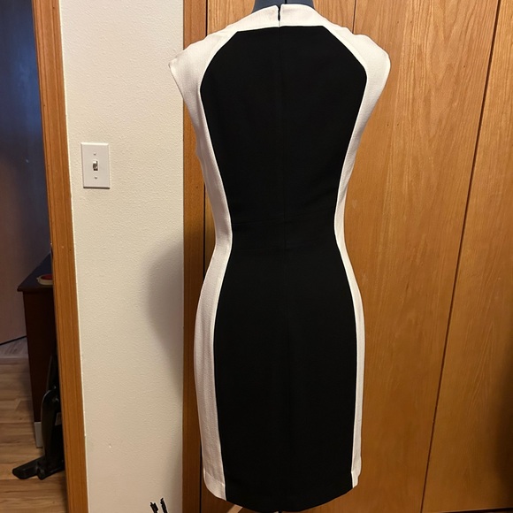United Colors Of Benetton Black and Cream Dress - Picture 3 of 5